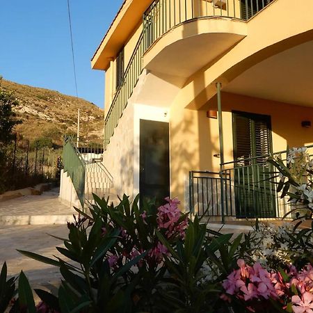 Ravishing Villa In Realmonte With Private Swimming Pool 外观 照片