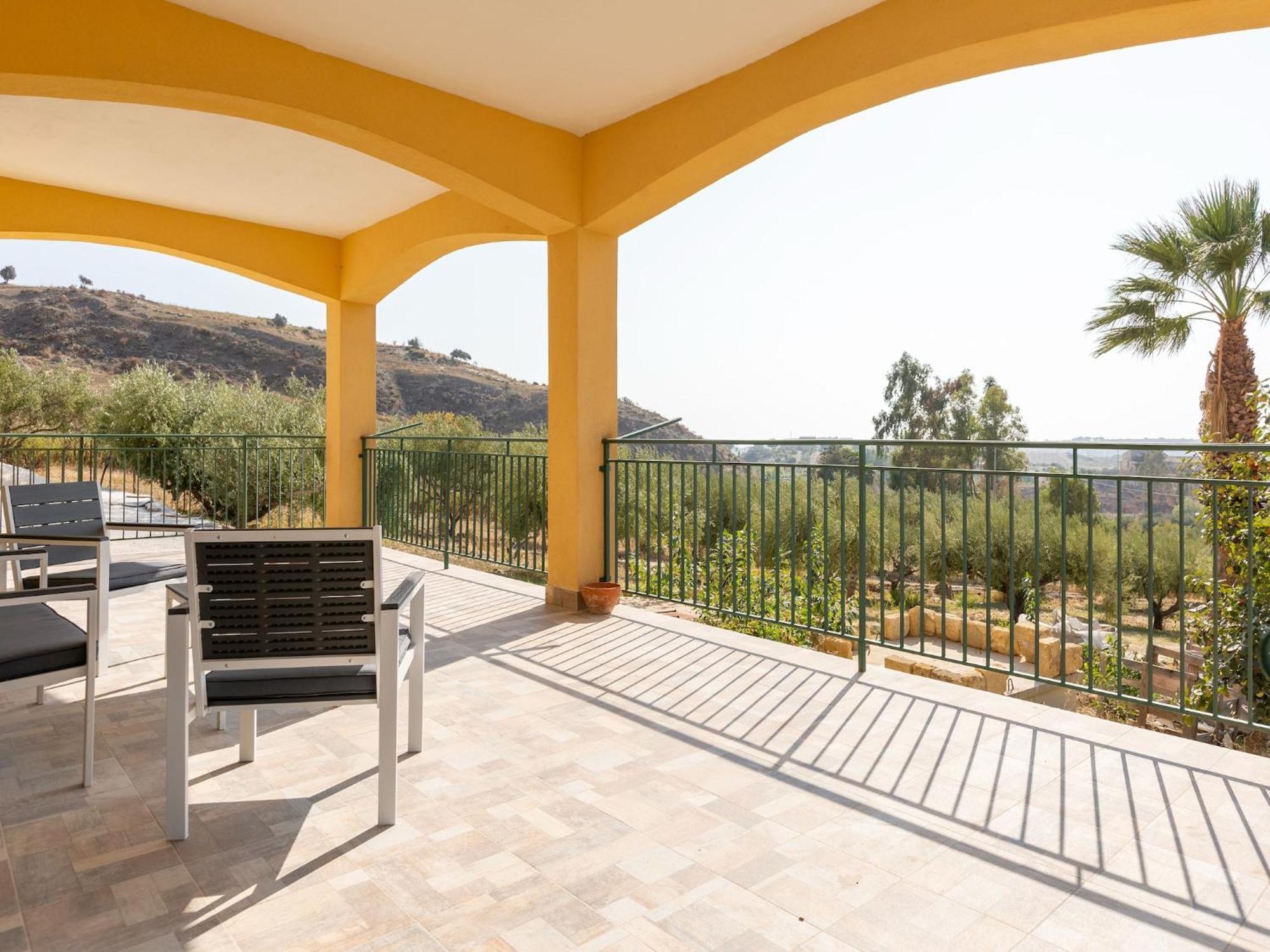 Ravishing Villa In Realmonte With Private Swimming Pool 外观 照片